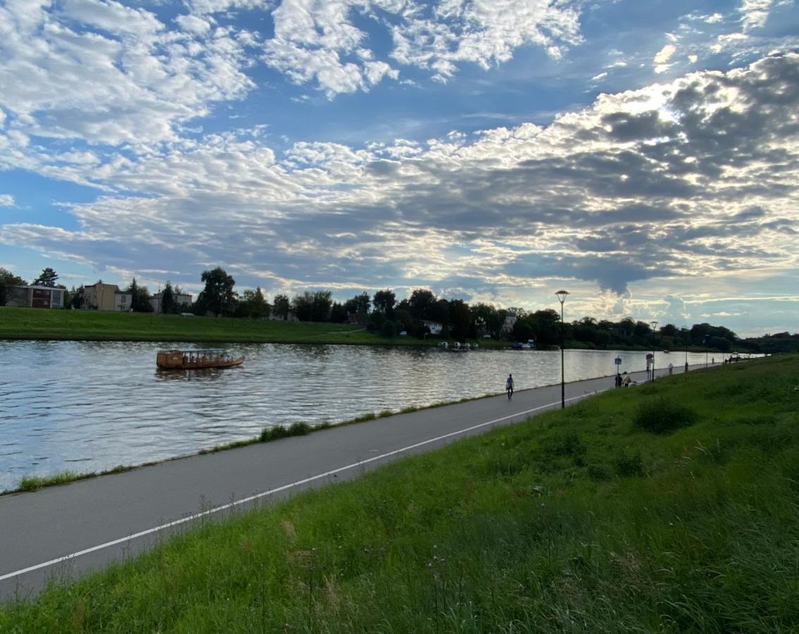 Industrial Vistula Apartment Free Parking & Gym Cracovie Extérieur photo